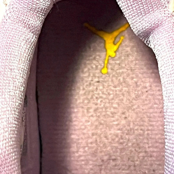 Jordan 8 Retro little kids tennis shoe - Picture 15 of 16